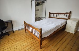 Photo 12- click for photo gallery